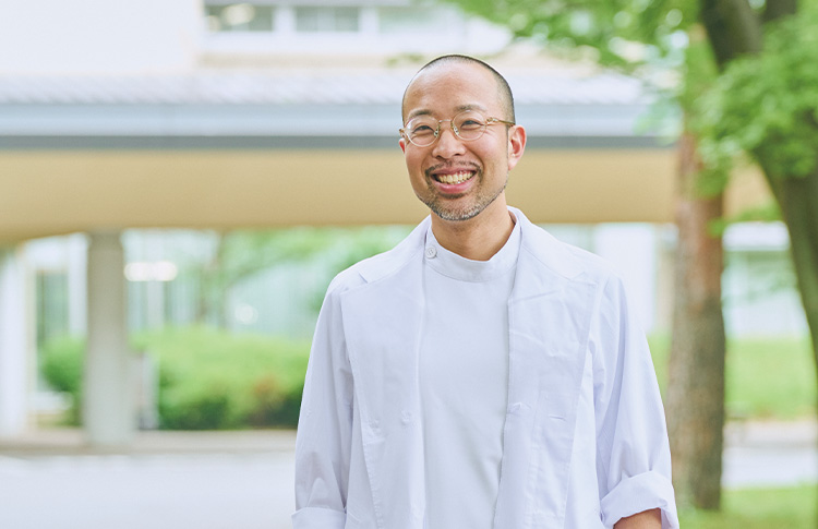 【裁断済み】顔の外科　facial surgery 小川令 形成外科学 / 形成再建再生医学分野 小川 令 大学院教授｜日本